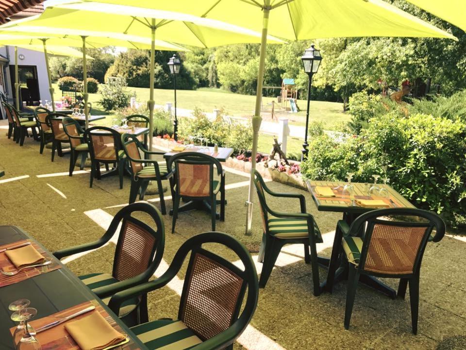 Hotel Restaurant Le Relais De Pouilly Exterior foto